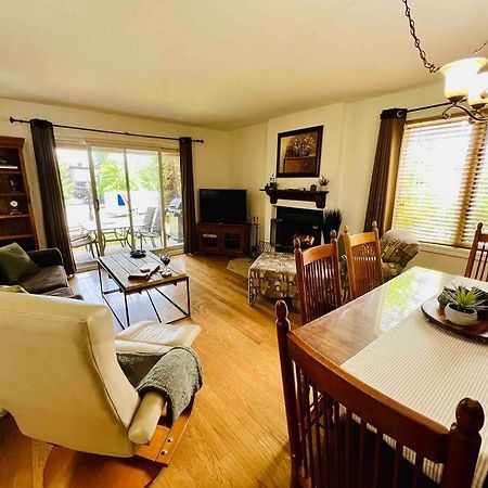 P Tit Boreal- 2 Minutes De La Plage Memphremagog Apartment Екстериор снимка