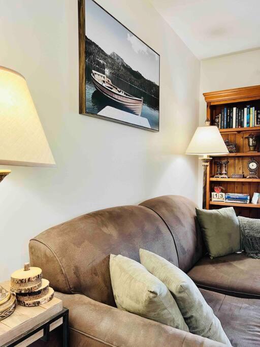 P Tit Boreal- 2 Minutes De La Plage Memphremagog Apartment Екстериор снимка